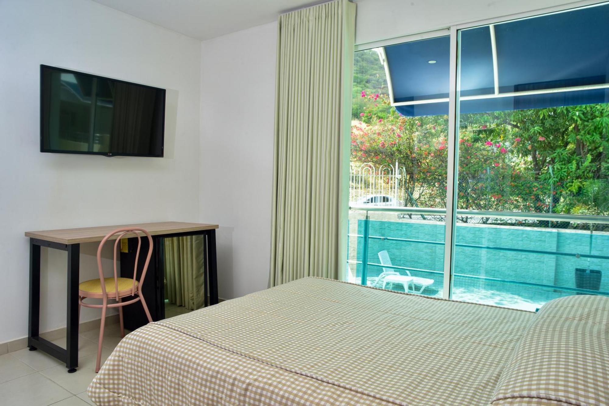 Hotel Aquarella Del Mar Santa Marta  Exteriör bild